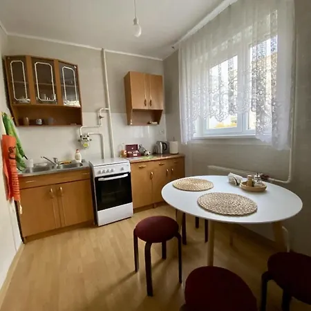 Spacious 3-room & Parking Apartment *